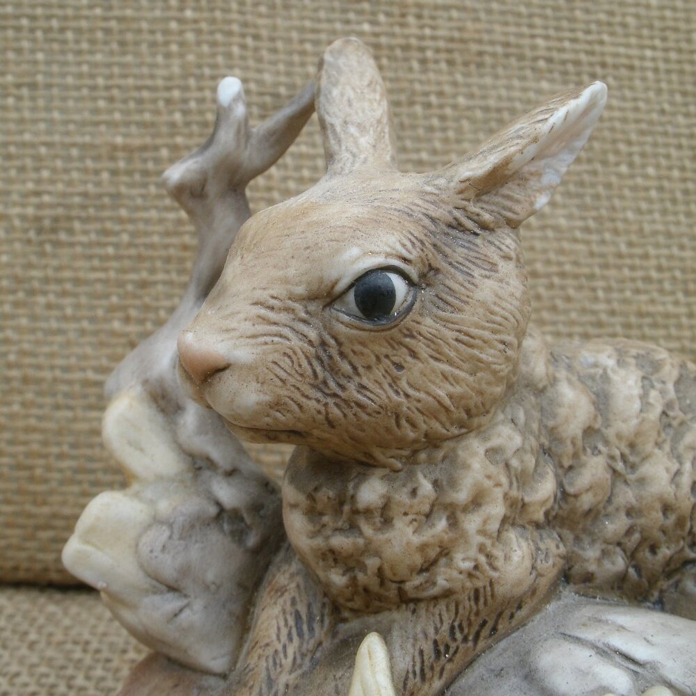 Vintage Homco Porcelain Rabbit Figurine - Picture 11 of 16